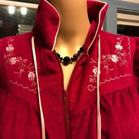 Vintage Katz women Red Full Zip Maxi nightgown Robe  size M Pockets - Picture 5 of 12